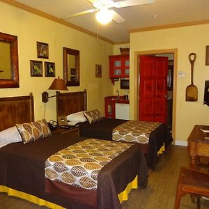 Coblentz Inn Boutique Hotel